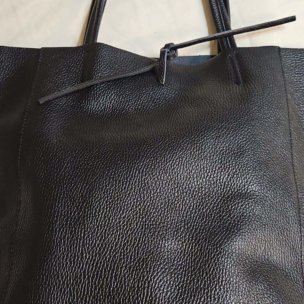 Florentine Leather Tote Bag - Picture 2 of 5